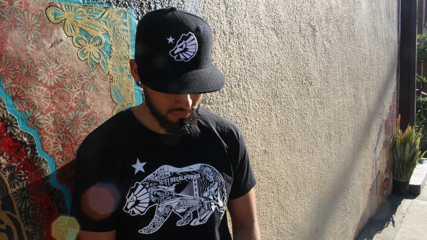 Black and White DeCalifornia Bear Head Snapback!